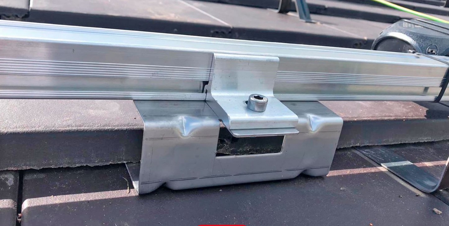Premium Montagesystem/Unterkonstruktion K2 SingleRail black für Ziegeldach Komplettsets